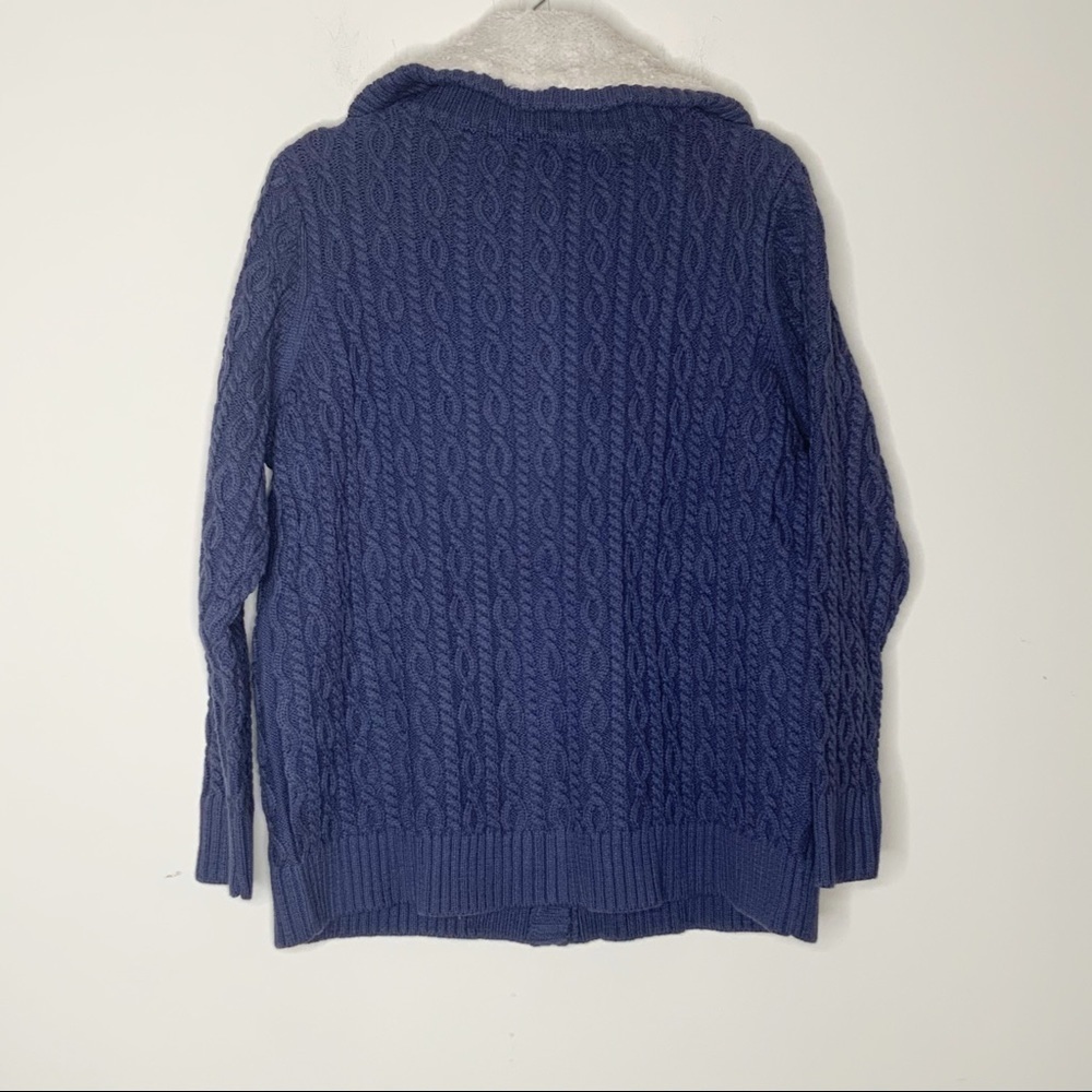 D & Co. Cable knit blue sweater. Buttoned down. L - Picture 5 of 6